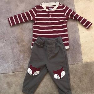 Cute outfit! Size 6-9m
